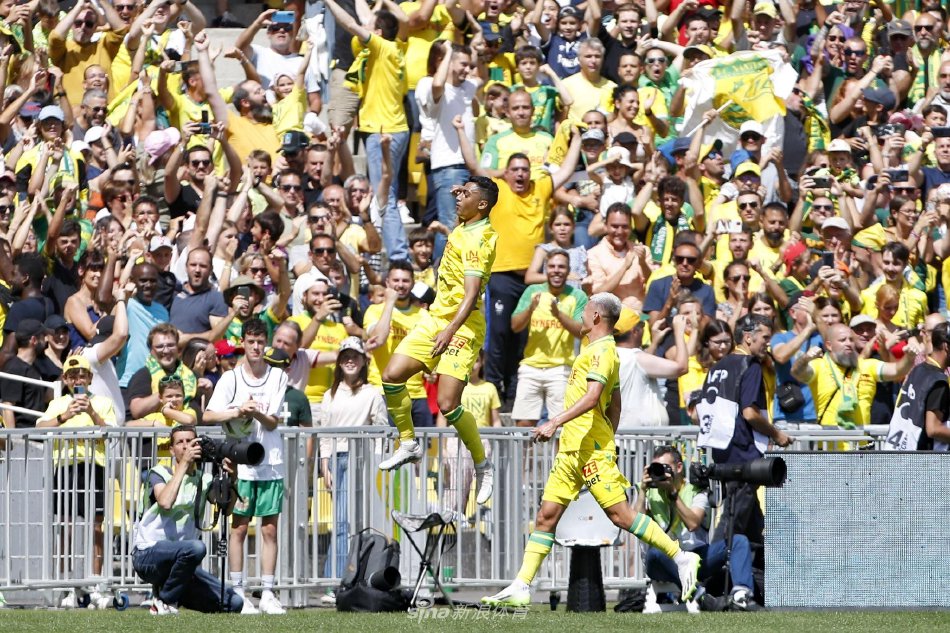 萨与尤文的 萨与尤文的