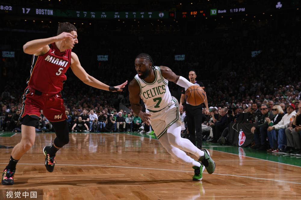 出类拔萃 出类拔萃