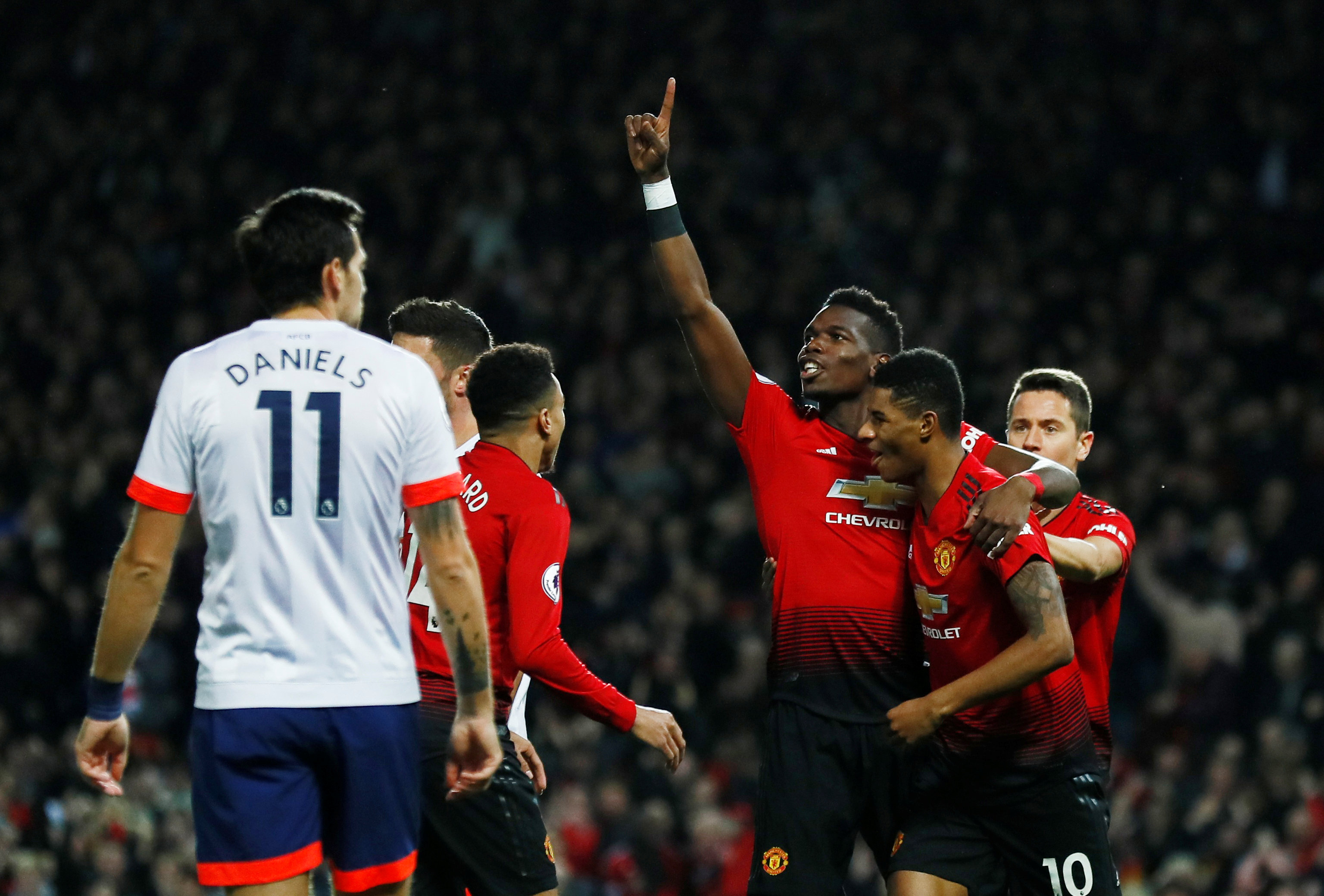 与此同时 与此同时