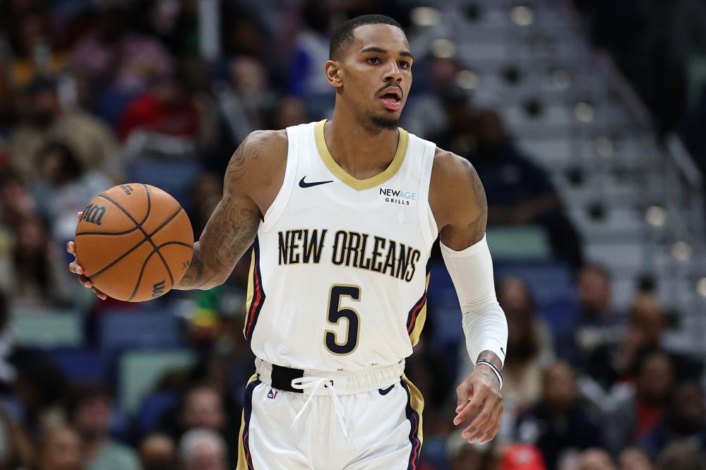 莱万以其出 莱万以其出